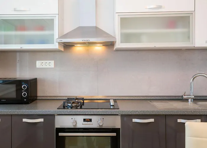 Apartments By The Sea Seget Vranjica, Trogir - 978